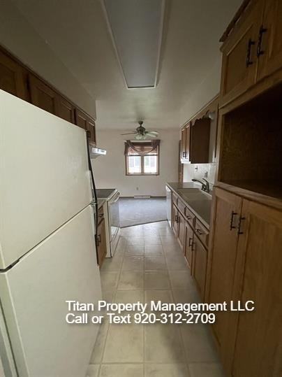 1207/1209 Rosehill Road - Photo 5 of 11