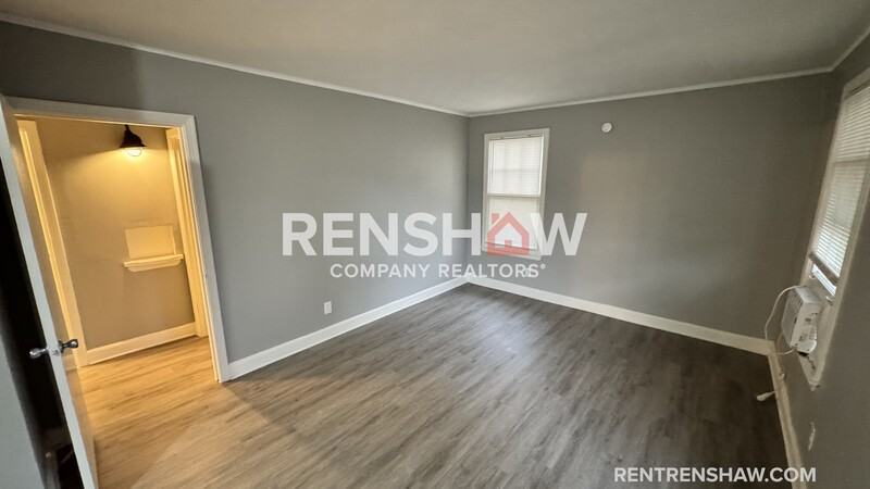 1059 Maria St - Photo 2 of 19