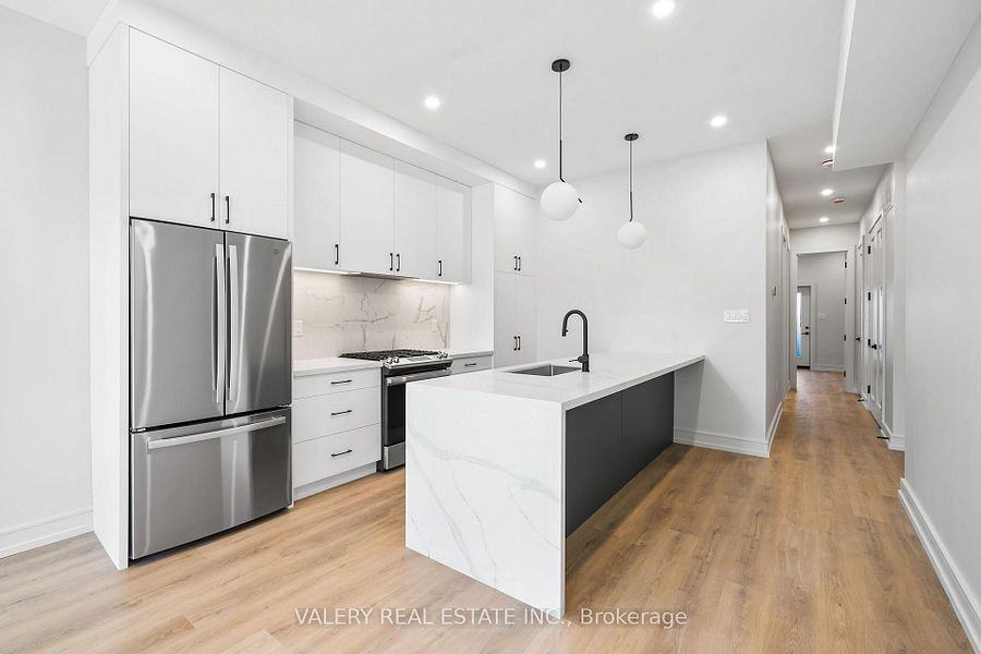 158 Dovercourt Road #Main - Photo 5 of 30