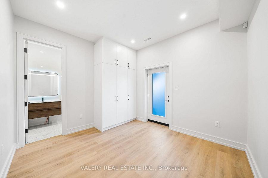 158 Dovercourt Road - Photo 25