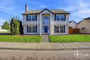 featured image of 16101 Se 18th St