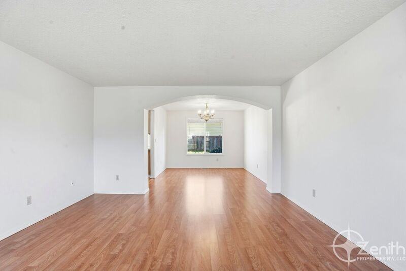 16101 Se 18th St - Photo 7 of 43