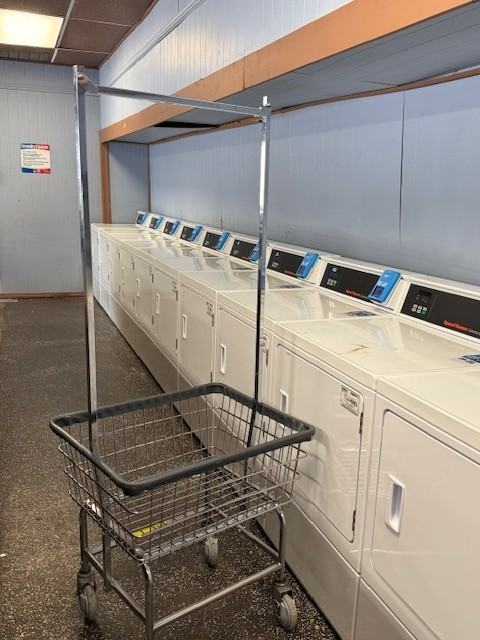 COLLEGE INN - Photo 3 of 22