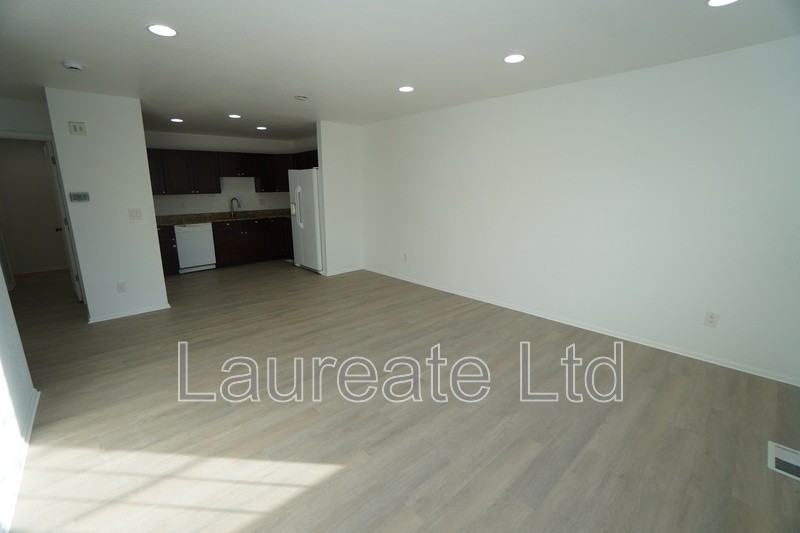 2997 W Yale Ave - Photo 4 of 27