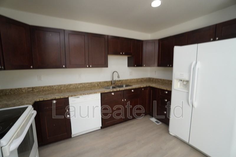 2997 W Yale Ave - Photo 7 of 27
