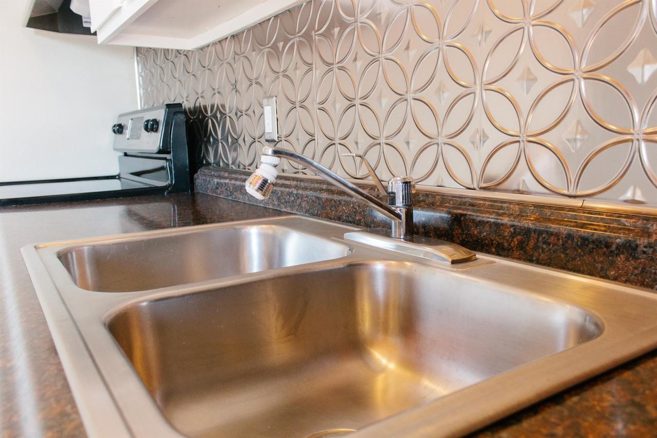 Delaware Landing - Photo 6 of 36