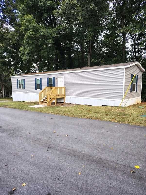 4 Griff Ln N - Photo 2 of 9