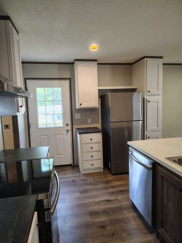 12 Poole Cir - Photo 4 of 5