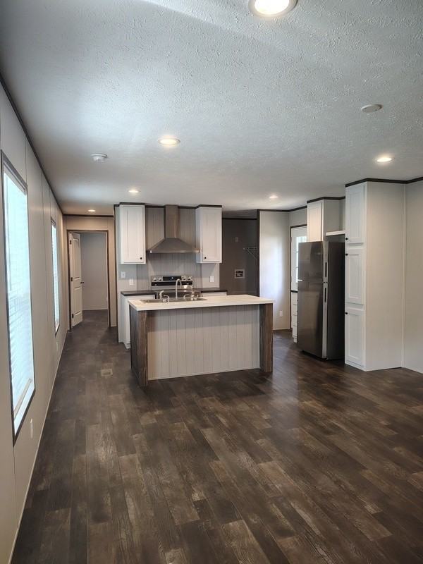 11 Poole Cir - Photo 3 of 10