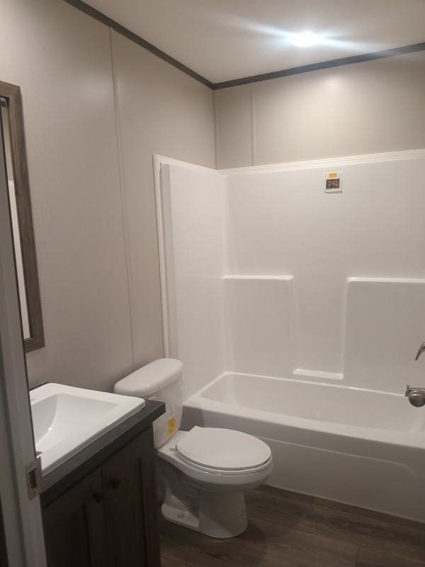 19 Spencer Dr - Photo 5 of 8