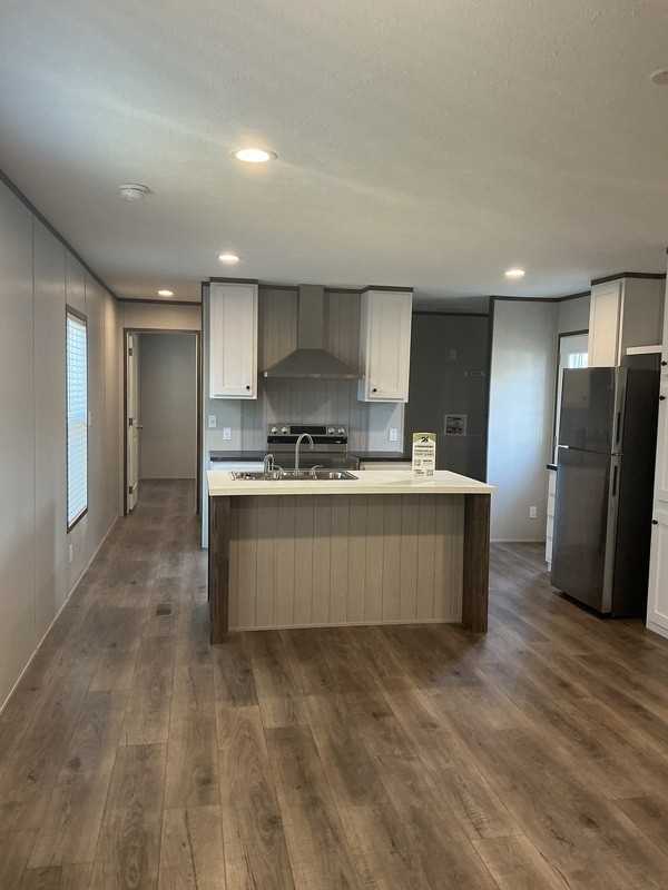 7 Poole Cir - Photo 2 of 11