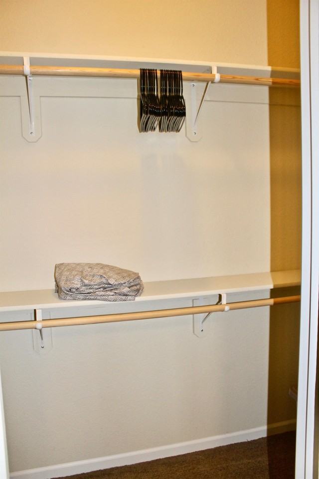 Inverness Apartments - Photo 7 of 30