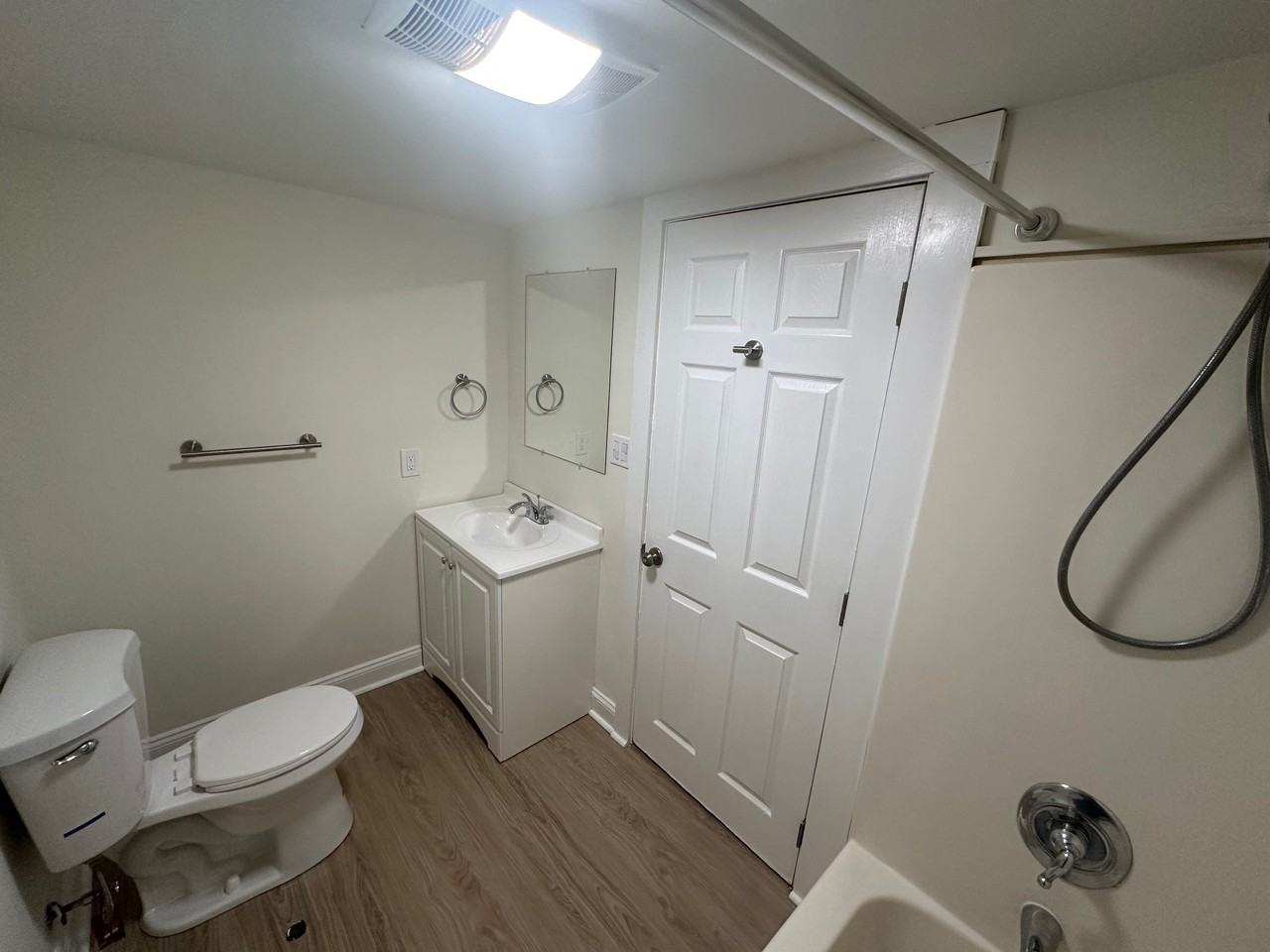 Milford 5 Plex - Photo 6 of 10