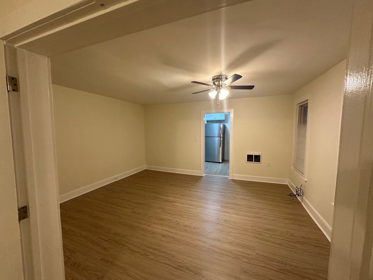 Milford 5 Plex - Photo 7 of 10