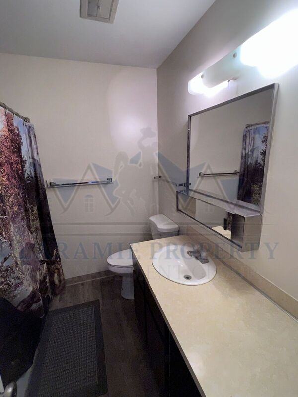 2310 E Garfield St #C3 - Photo 7 of 8