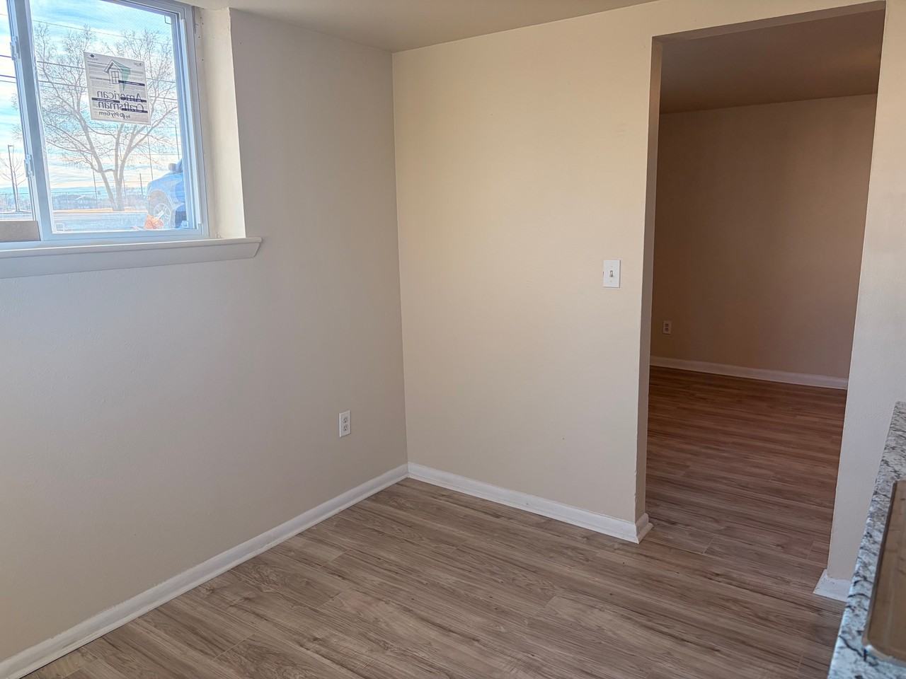 1435 Depew Street - Photo 4 of 10