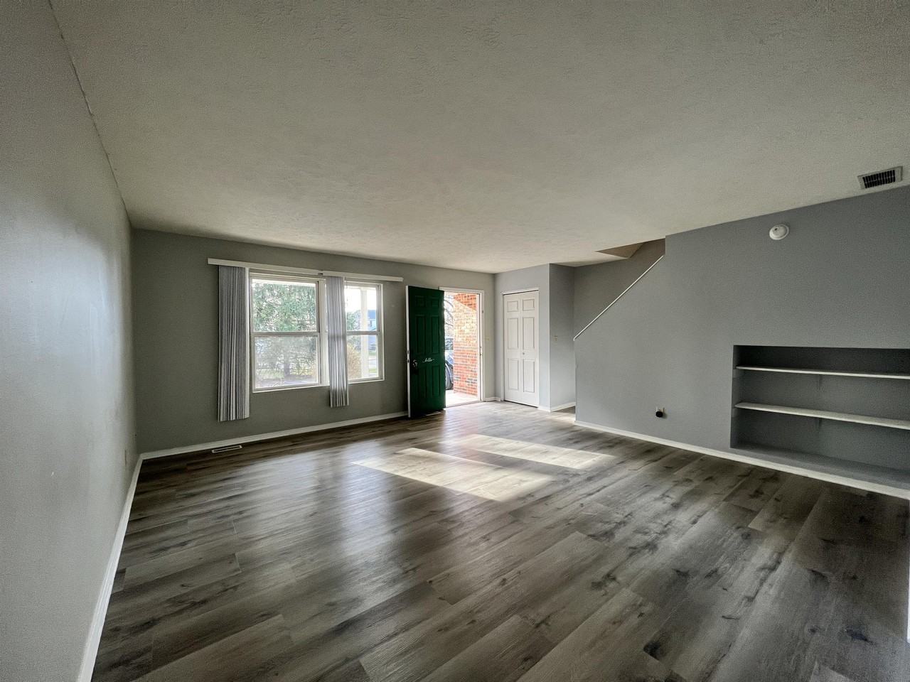 3529 South Burks Court - Photo 5 of 28