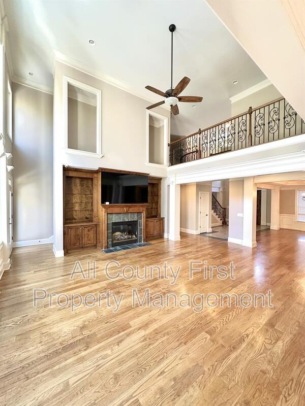 4002 Moheb St Sw - Photo 5 of 34