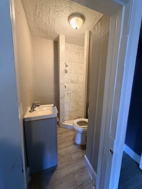 305 66th St - Photo 6 of 10