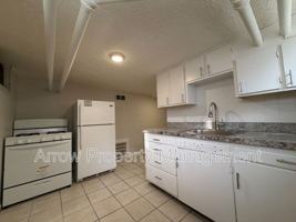 featured image of 1979 South St #3