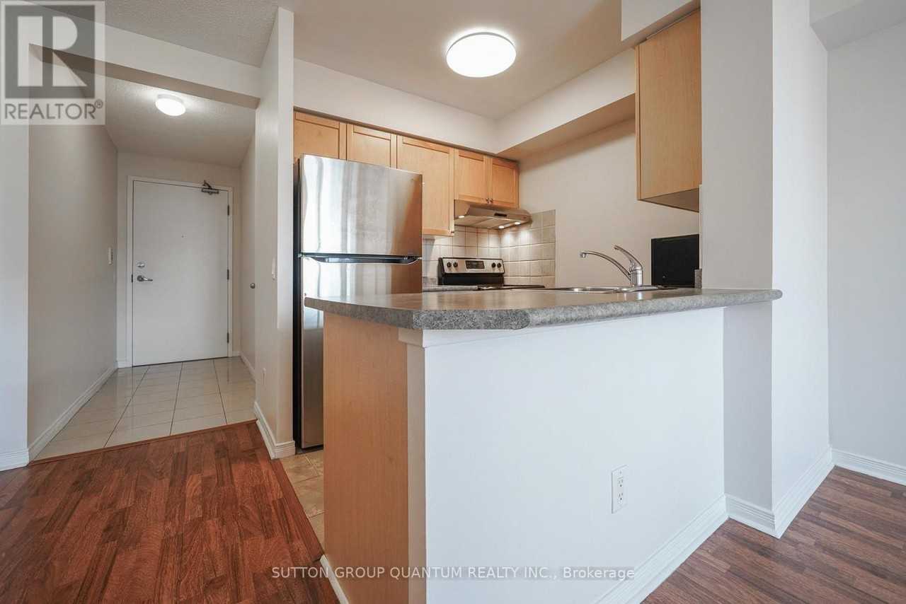 155 Beecroft Road - Photo 2 of 23