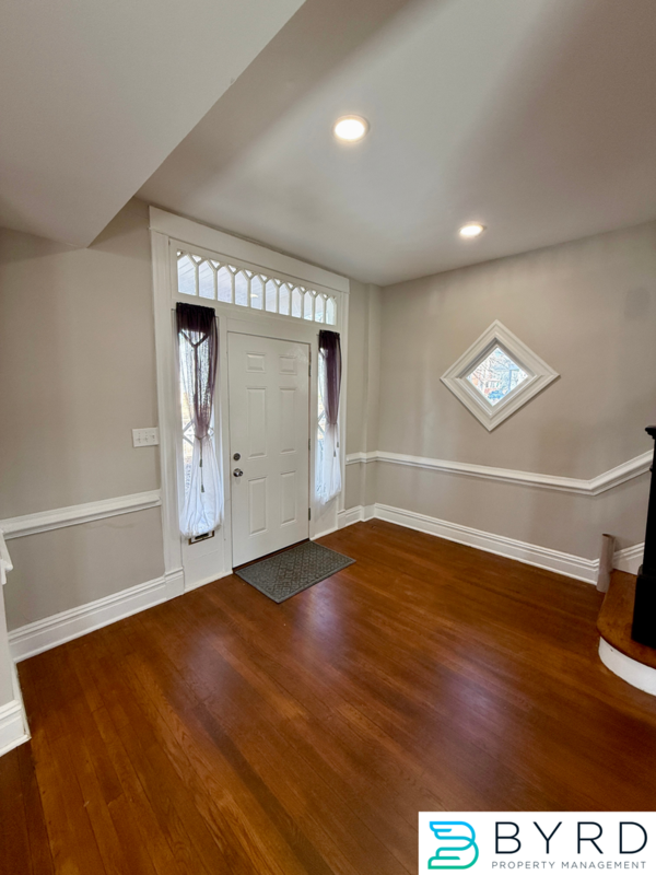 3007 3rd Ave - Photo 5 of 31