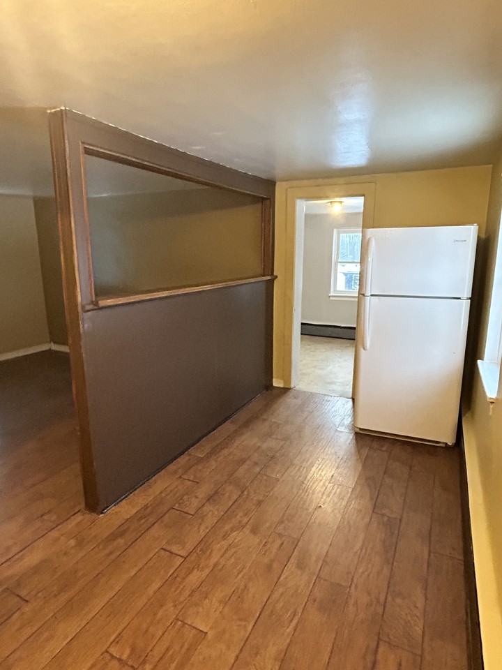 1428 East 41st Street - Photo 2 of 7