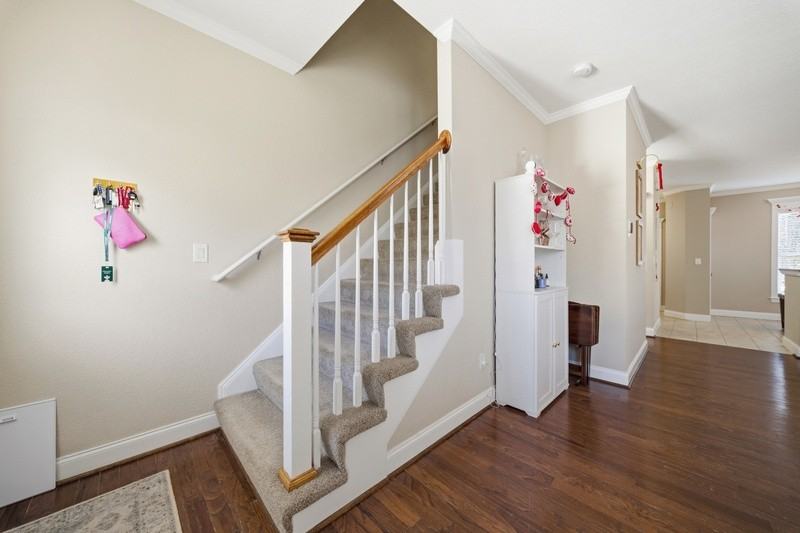 544 Mill Creek Pkwy - Photo 4 of 28