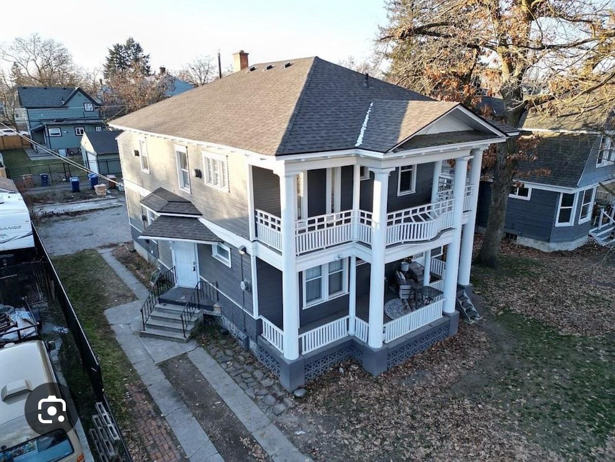 1119 West Augusta Avenue - Photo 6 of 7