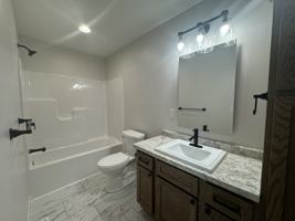 featured image of 814 N High St