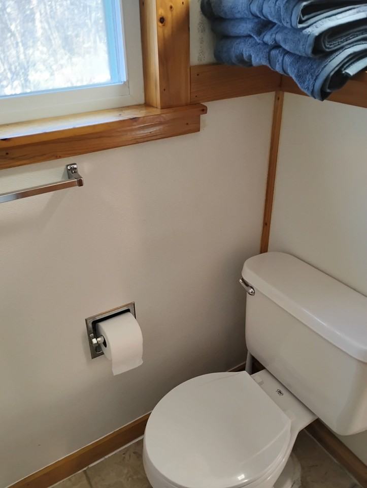 Ellsworth Suites - Photo 6 of 34