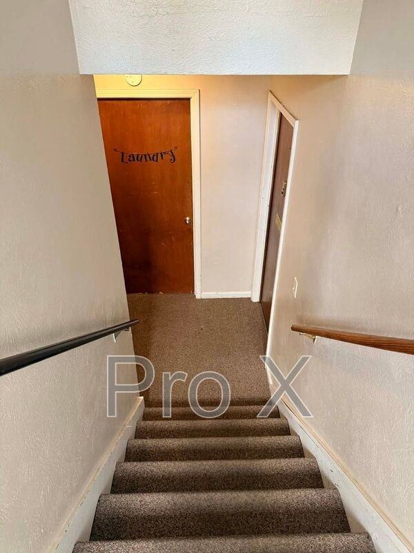 124 E Highland Ave #2 - Photo 3 of 14