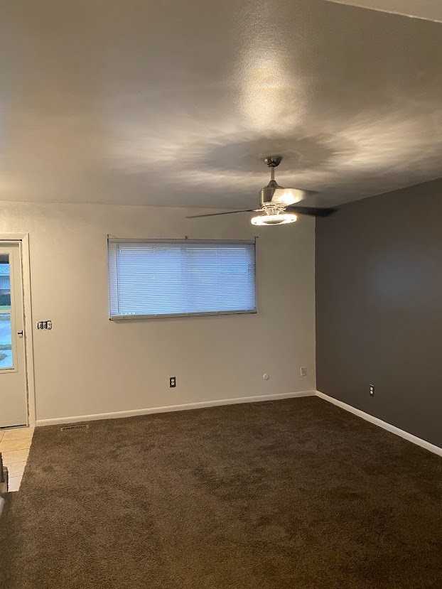 525 Bright Avenue - Photo 5 of 25