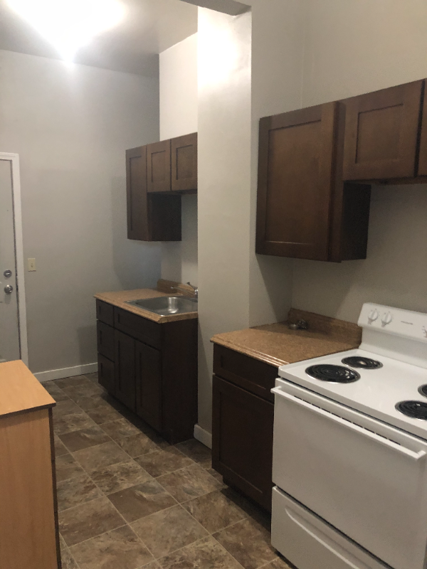 1609 8th Ave N - Photo 6 of 9