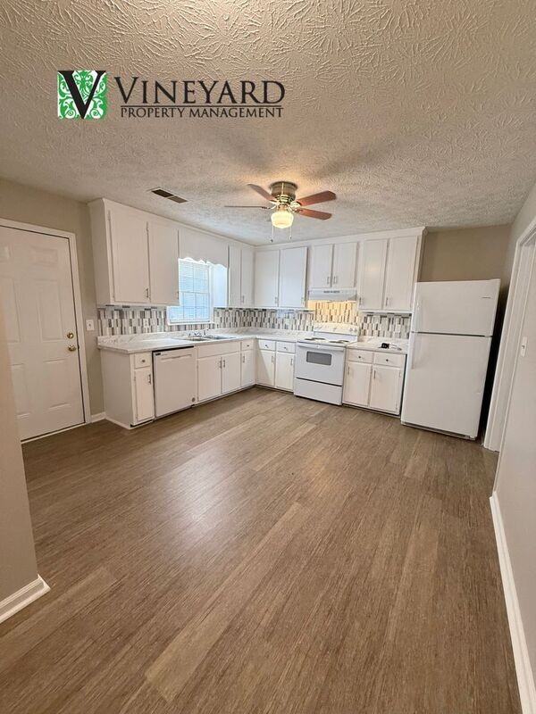 19 Hannon Way #19 - Photo 6 of 14