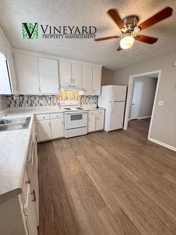 19 Hannon Way #19 - Photo 7 of 14