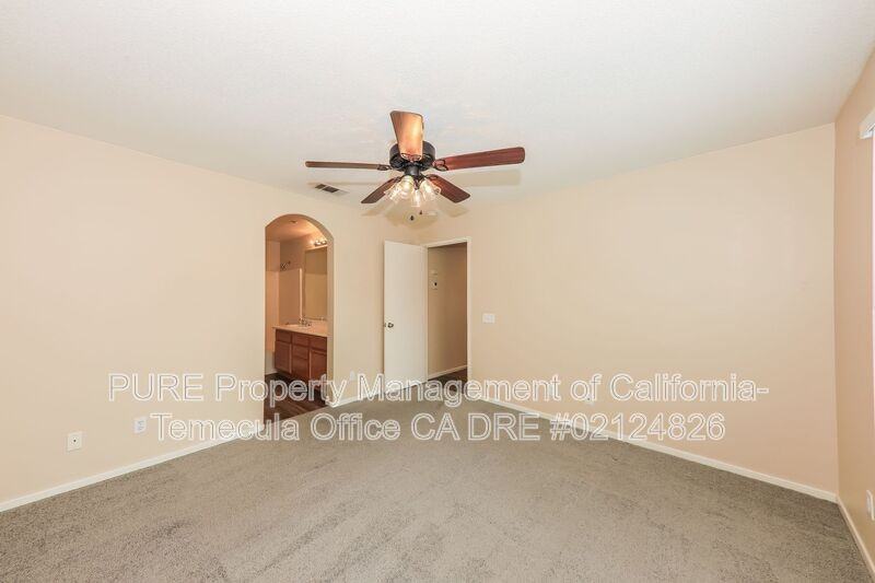 39282 Flamingo Bay #F - Photo 4 of 18