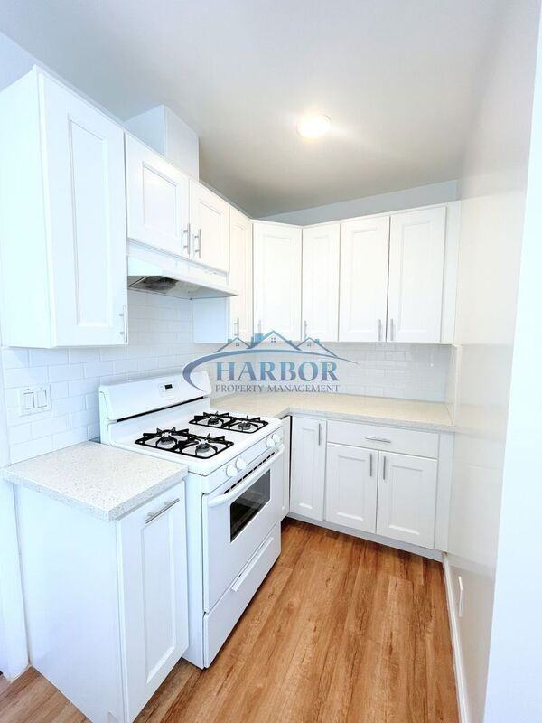 1016 N Serrano Ave - Photo 7 of 10