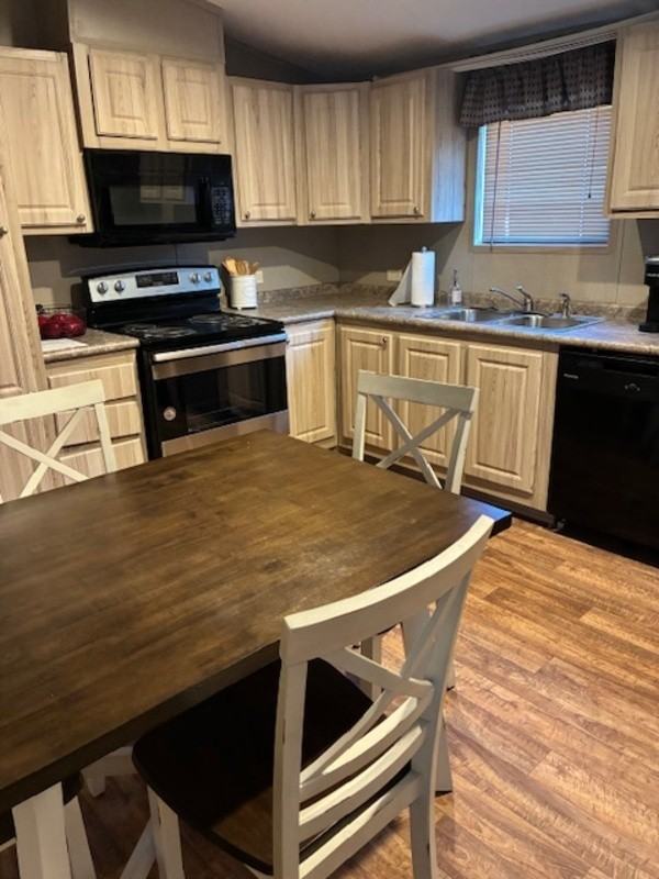 453 Kasey Cir #453 - Photo 2 of 3