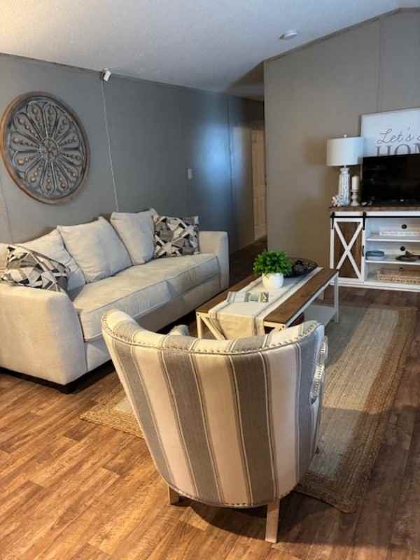 156 Weaver Circle #156 - Photo 2 of 4