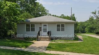 2503 Sw Central Park Ave - Photo 1 of 1