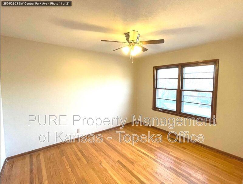 2503 Sw Central Park Ave - Photo 4 of 8