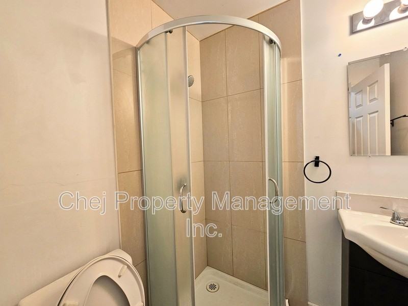 21 Langley Dr - Photo 7 of 11