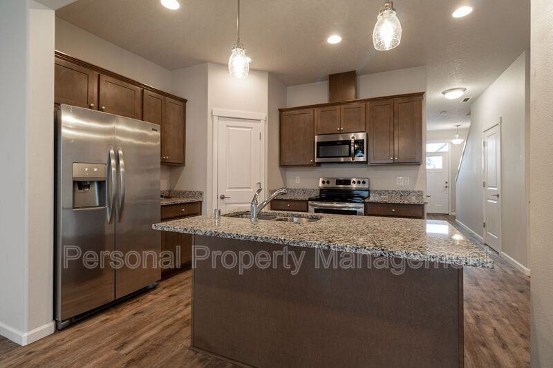 5831 Ne 56th Pl - Photo 4 of 19