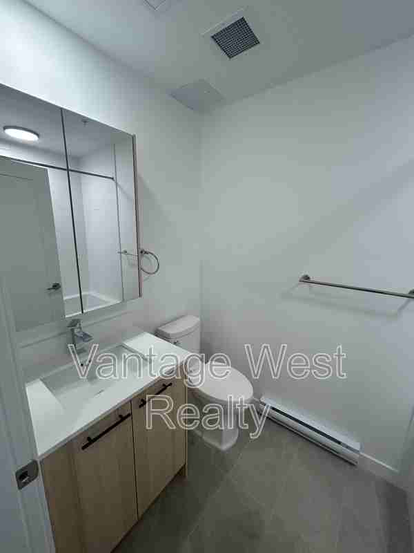 1312 Pridham Ave - Photo 5 of 10