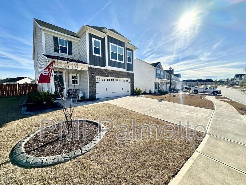 1059 Ashcroft Cir - Photo 2 of 39