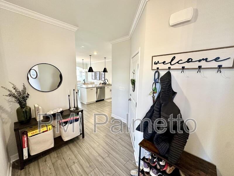 1059 Ashcroft Cir - Photo 5 of 39