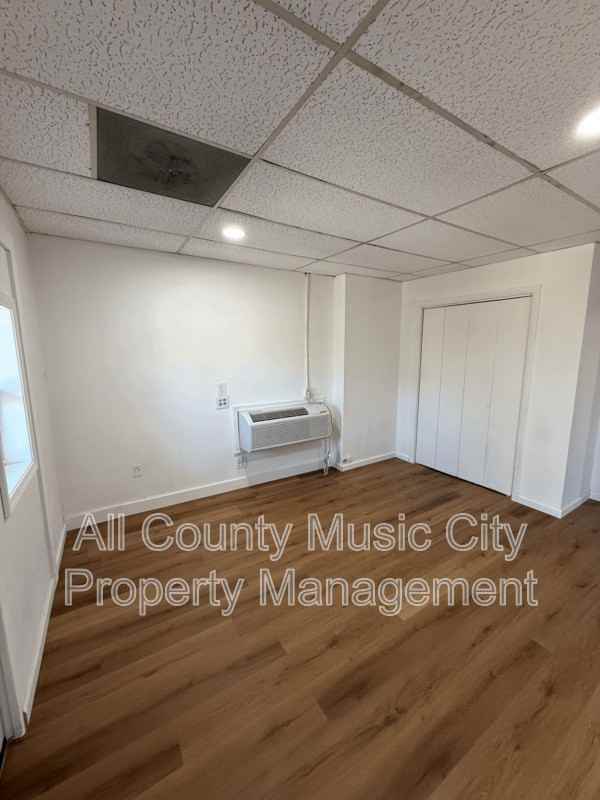 105 Bonnabrook Dr #204 - Photo 2 of 18