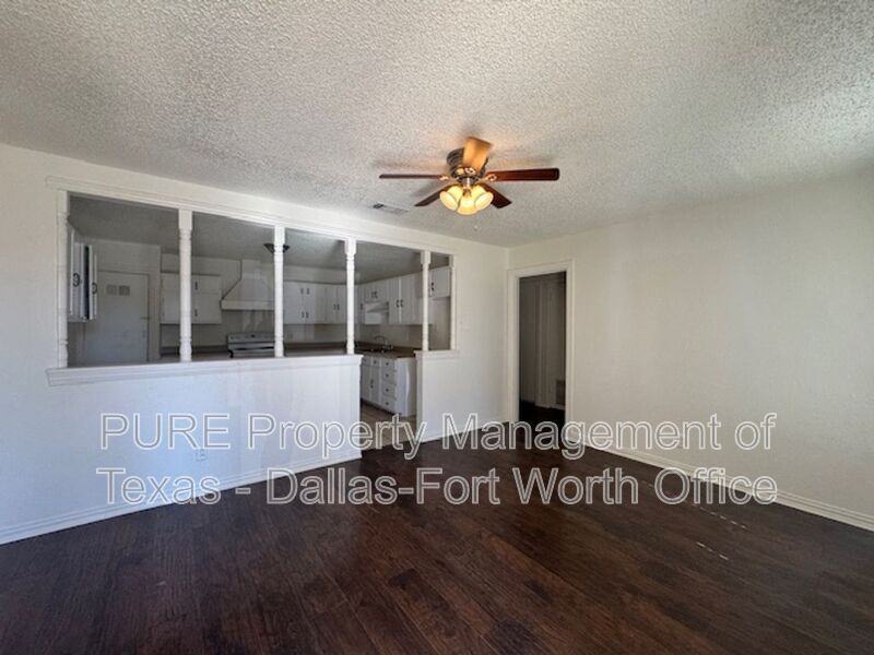 1811 Reever St - Photo 2 of 13