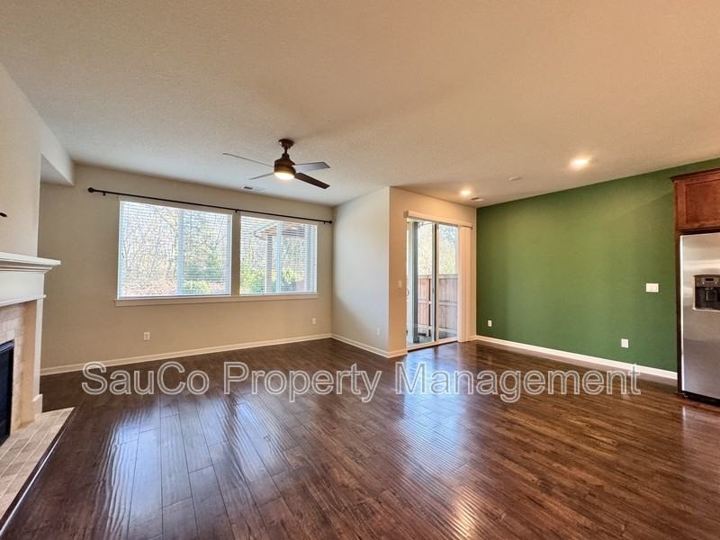 10010 Nw Bartlett Loop - Photo 7 of 26